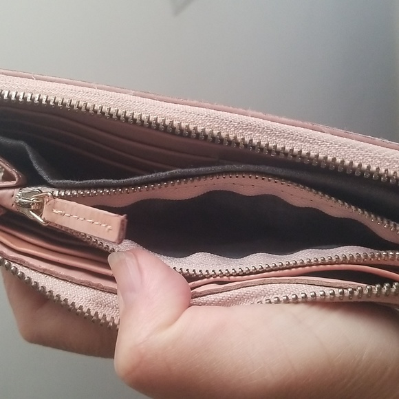 Gucci Monogram Canvas Long Accordion Heart Charm Zip Wallet w/Pink Leather Trim - Picture 13 of 16